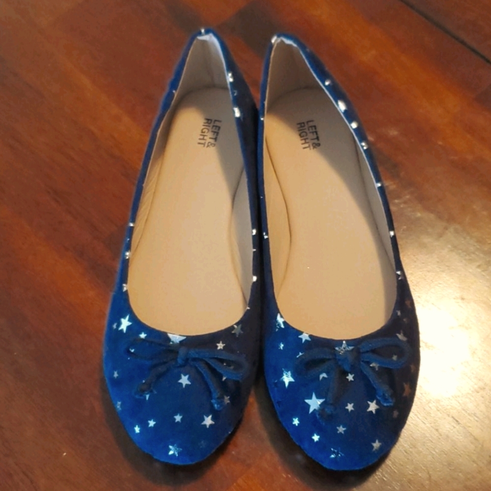 Girls Left and Right brand star flats